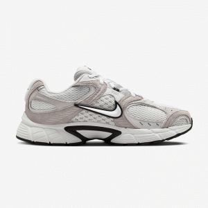 Nike V5 RNR Suede